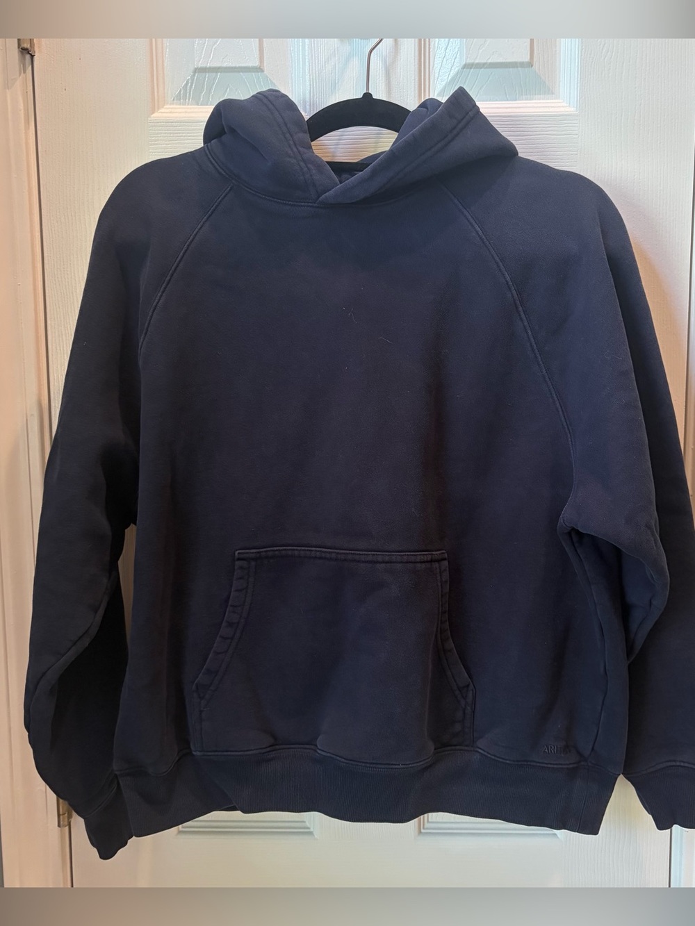 Aritzia navy blue hoodie